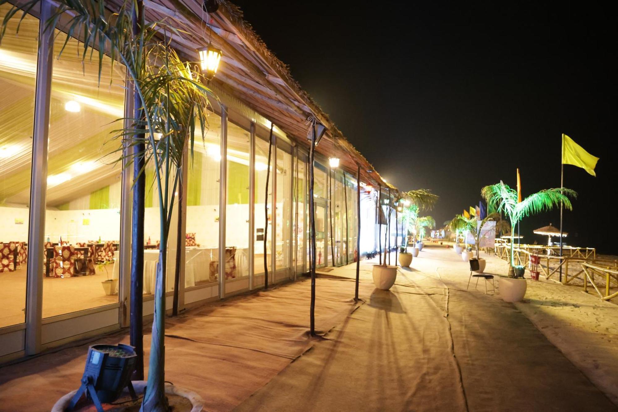 White Sands Bay Mandvi Екстериор снимка