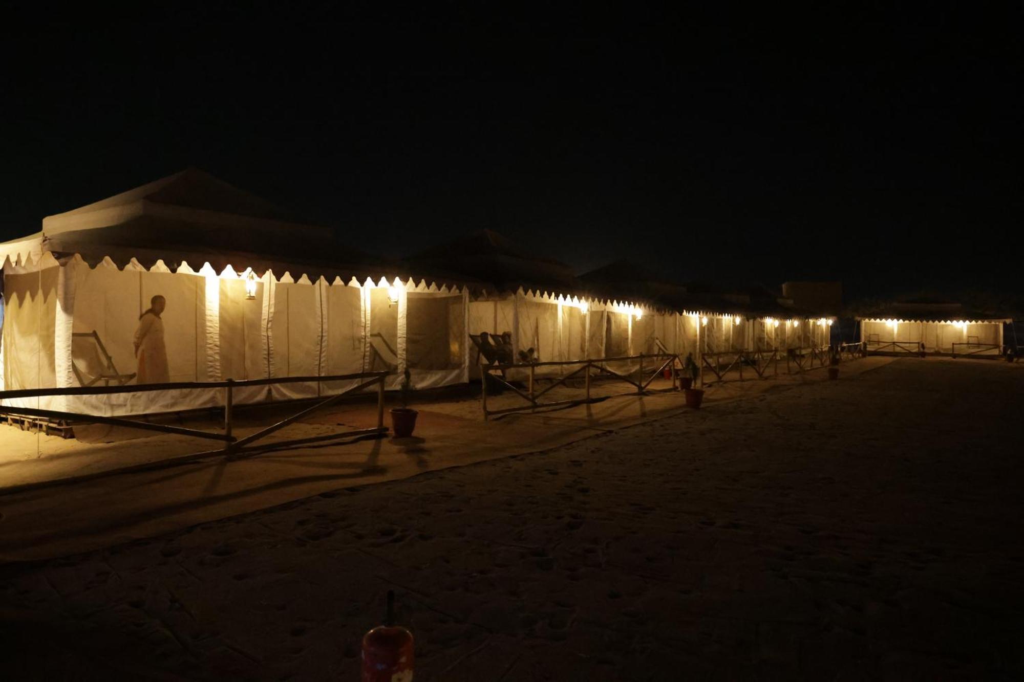 White Sands Bay Mandvi Екстериор снимка