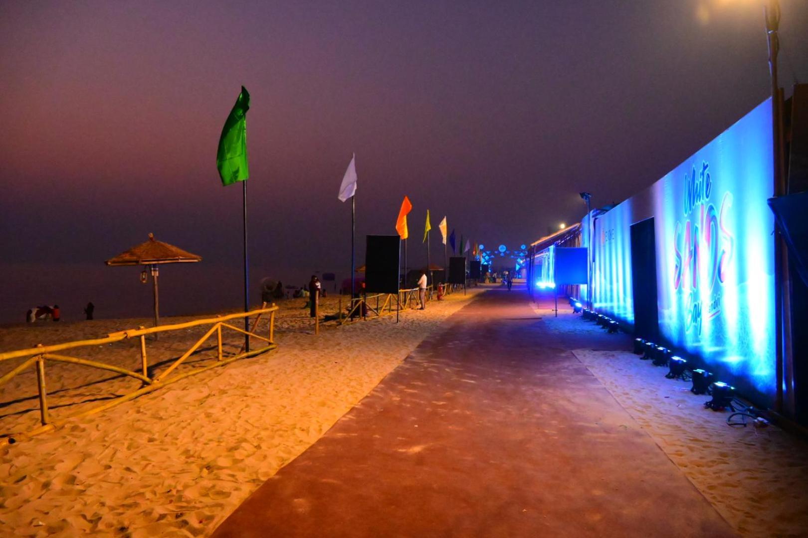 White Sands Bay Mandvi Екстериор снимка